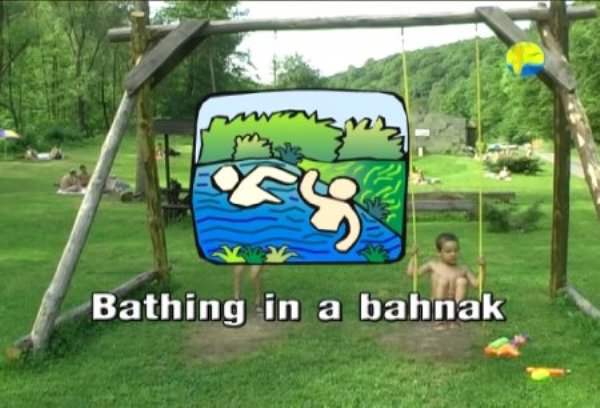 Naturiste de la liberté de la famille nudisme vidéo - Bathing in a Bahnak [Naturisme outdoor] [720x480 | 01:18:56 | 3.77 GB] [Naturisme France]
